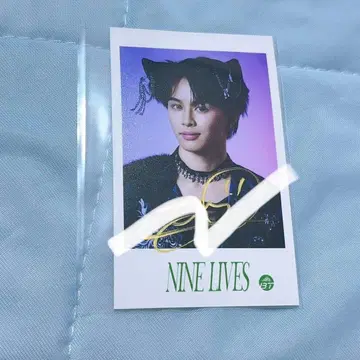 초특급 타쿠야 NINE LIVES 미니 사진 친필 사인 1장