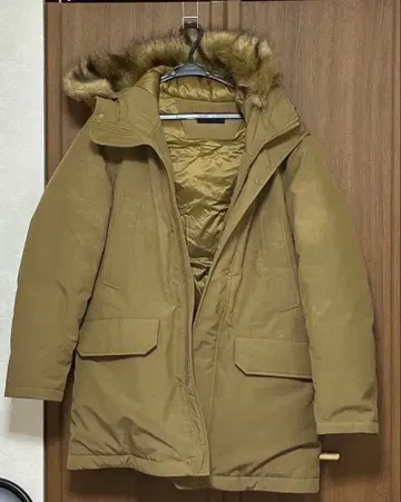 UNIQLO 울트라웜 하이브리드 다운 코트 남성용 M