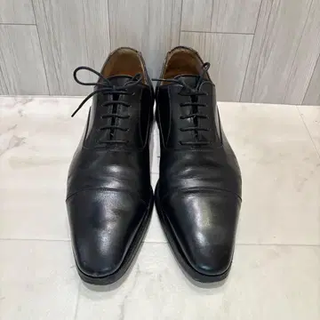 마그나니 스트레이트 팁 블랙 가죽 구두 26.5