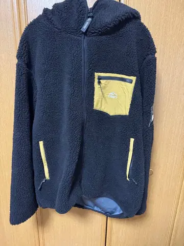 미사용 새상품 CANP7 보아 자켓 블랙 XL