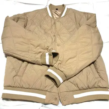 새상품 충전솜 퀼팅 자켓