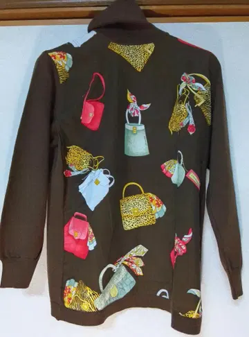 레오나르 스웨터 REONARD ( 사용품 )