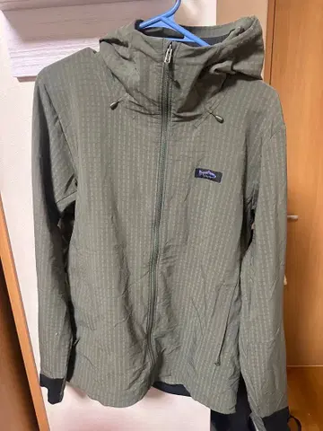 파타고니아 R1 테크 페이스 트라웃 후디