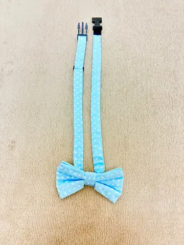 LOVOT 나비 넥타이 (도트 무늬: 라이트 블루)