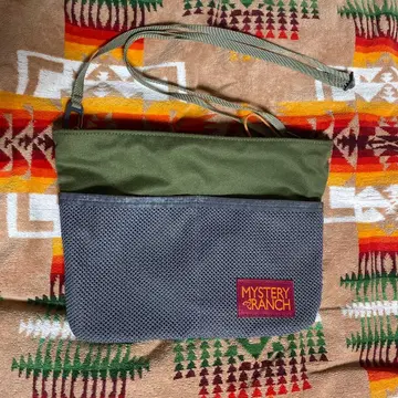 미스터리 랜치 스트릿 마켓