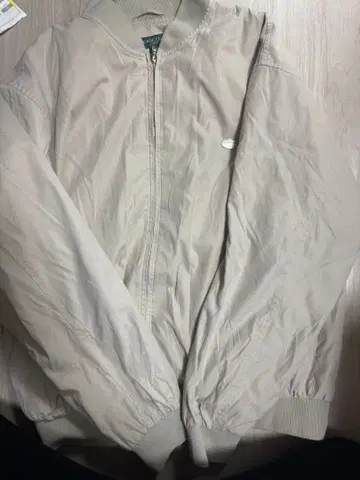 베이지 나일론 자켓