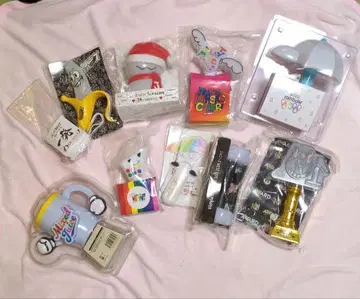 WEST. 응원봉 10점