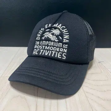 DEUS EX MACHINA 블랙 메쉬 캡