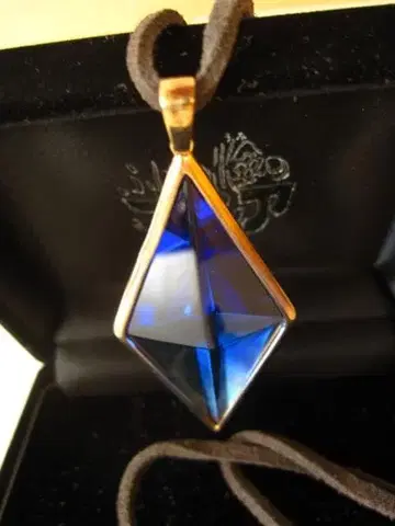 신비한 바다의 나디아 블루 워터 펜던트