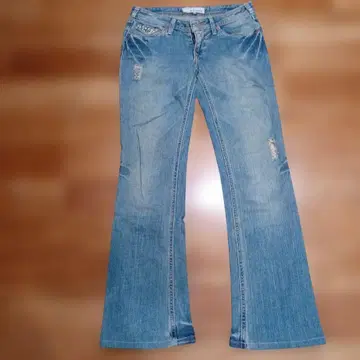 플레어 데님 28 라이트 블루 비즈 장식