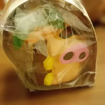 미개봉 타츠노코 캐릭터 소프트 비닐 저금통 오다테 부타