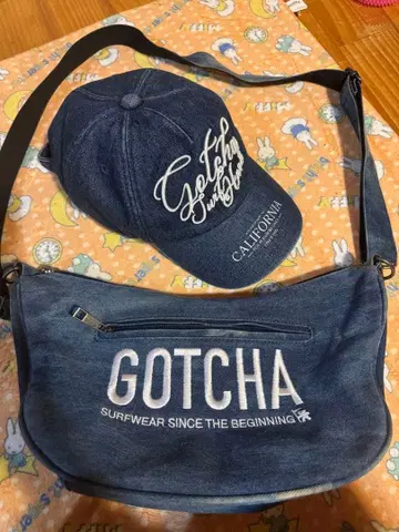 GOTCHA 데님풍 숄더백 & 캡 세트