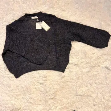 택 포함 새상품 PORTE. 니트 차콜 그레이/네이비 계열