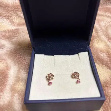 반돔 아오야마 K10 귀걸이 핑크 골드