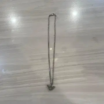 실버 V자형 펜던트 목걸이