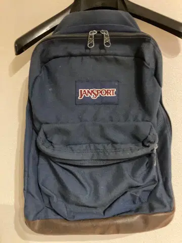 12/26까지 할인 중 JANSPORT 네이비 백팩