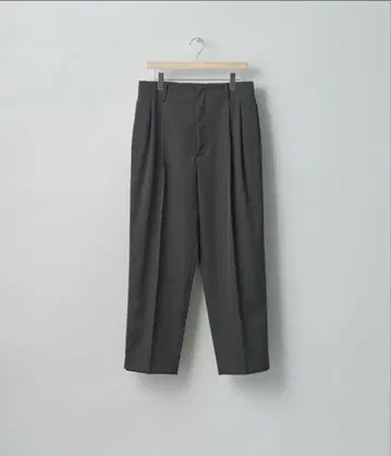 stein beltless wide trousers 미사용 새상품
