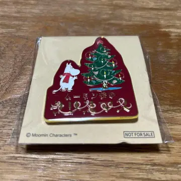 무민 밸리 파크 2025년 크리스마스 핀 배지