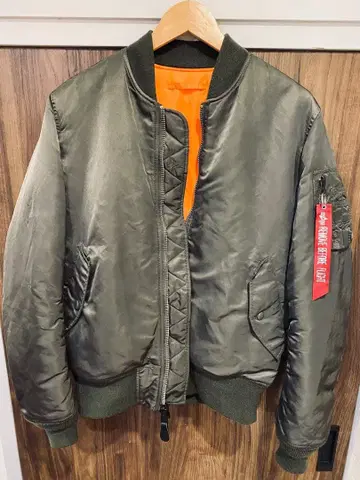 알파 인더스트리즈 MA-1 플라이트 자켓 L 카키