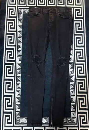 [ 당일 배송 ] mnml 데미지 스키니 30