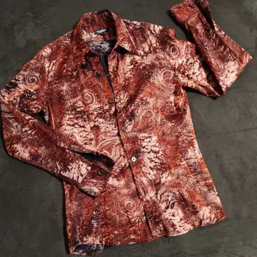 토네이도 마트 긴팔 셔츠 광택감 있음