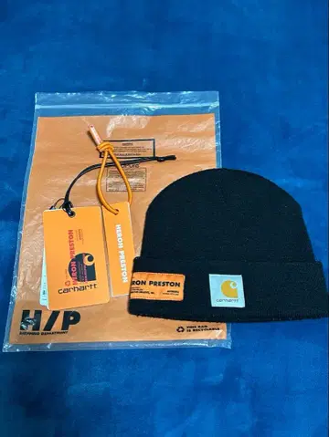 Heron Preston x Carhartt 비니