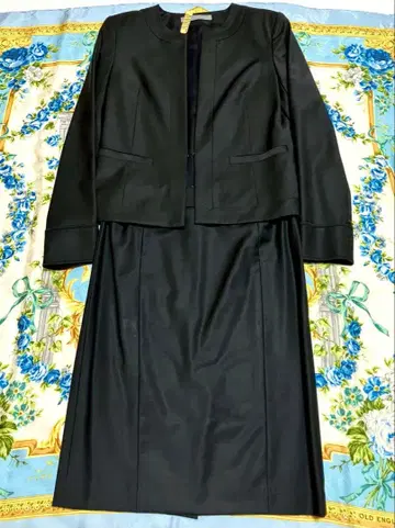 띠어리 럭스 셋업 포멀 36 S