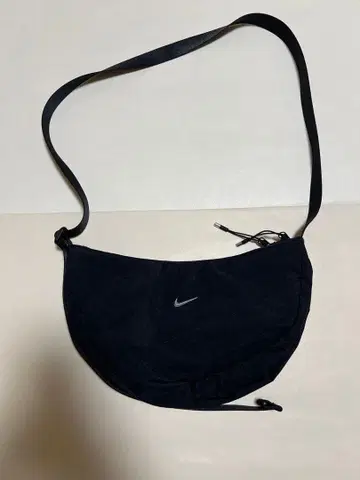 Nike 블랙 숄더백