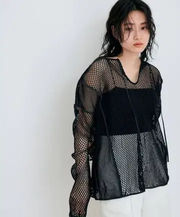 ADAM ET ROPE 패턴 메쉬 풀오버