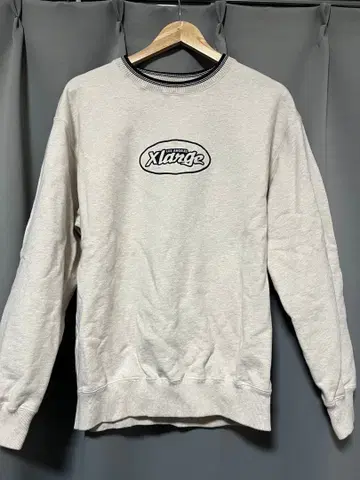 XLARGE 맨투맨 베이지