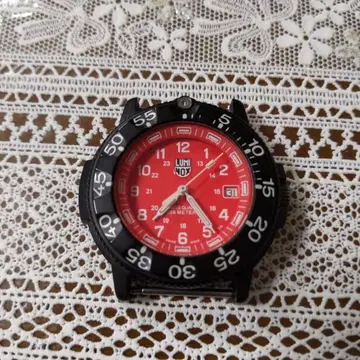 루미녹스 레어 오렌지 다이얼 손목시계 3000 / 3900 작동품