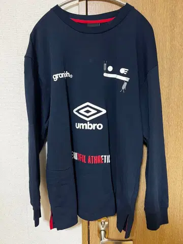 그라니프 뷰티풀 섀도우 엄브로 긴팔 T셔츠 L 사이즈 네이비