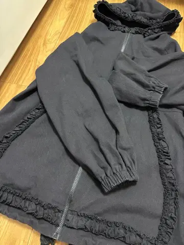 리틀 써니바이트 블랙 겉옷