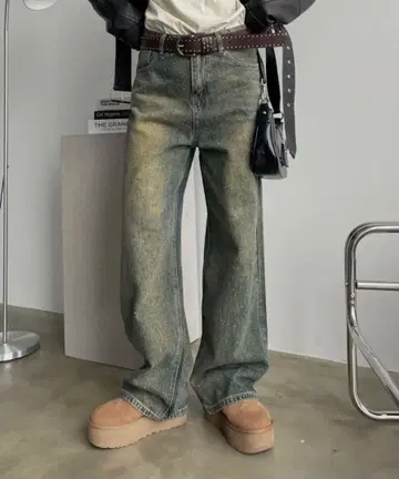 [ SHAGGIE ] 오로라 큐빅 빈티지 루즈 데님 팬츠