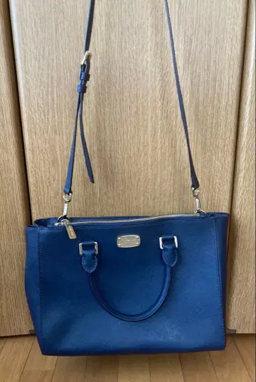 12/14 종료 / 마이클코어스 / 백