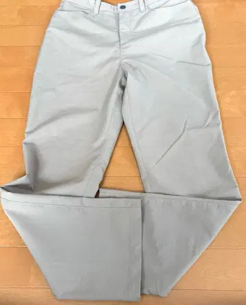 mont-bell 여성용 M 사이즈 베이지 치노 팬츠