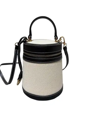 [ 새상품급 ] ZARA 자라 대비 박스백