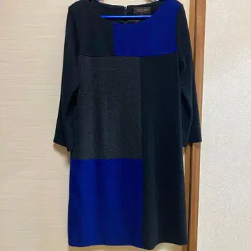 파랑 블랙 패널 디자인 7부 소매 원피스