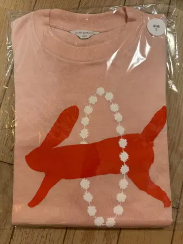 미나 페르호넨 runrunrunT 셔츠 핑크