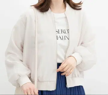 완판템 그레이쉬 베이지 블루종 M 사이즈