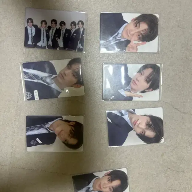 투어스 위버스앨범 포카세트입니다