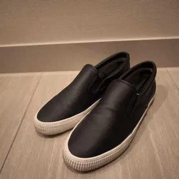 르꼬끄 블랙 슬립온 천연 가죽 27.0cm