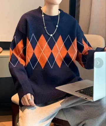 NOWLE 아가일 무늬 풀오버 니트