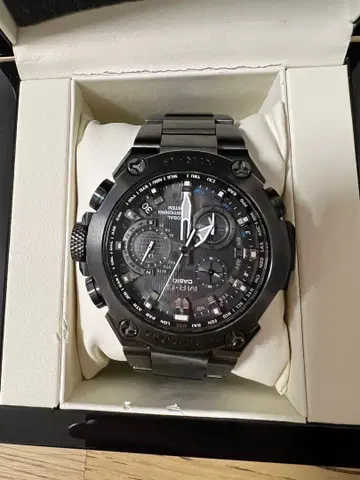 G-SHOCK MR-G G1000B-1AJR