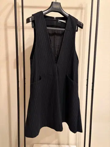 어도어 오버롤 스커트