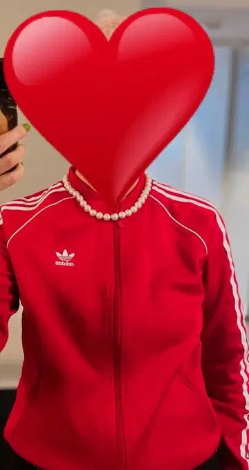 주말 가격 인하 미사용급 adidas 빨간색 트랙 자켓 인스타그래머 착용