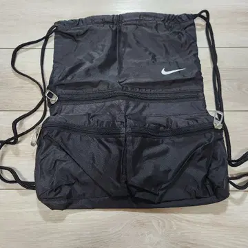 NIKE 나이키 냅색 백팩 블랙 밀리터리