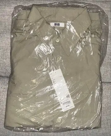 [ 완판템 새상품 ] UNIQLO U 유틸리티 셔츠 긴팔 베이지 L