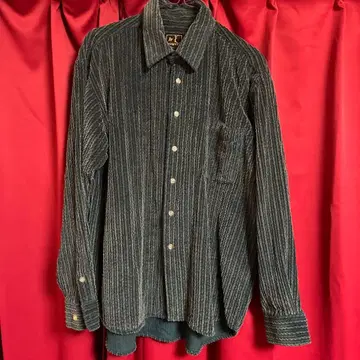 다크 그린 스트라이프 패턴 긴팔 셔츠 L 사이즈
