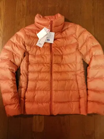 새상품급 울트라 라이트 다운 여성용 M